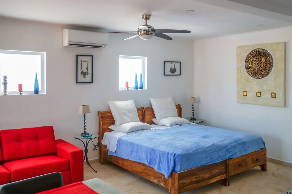 Cas Elizabeth Guest House Palm Beach 3*,