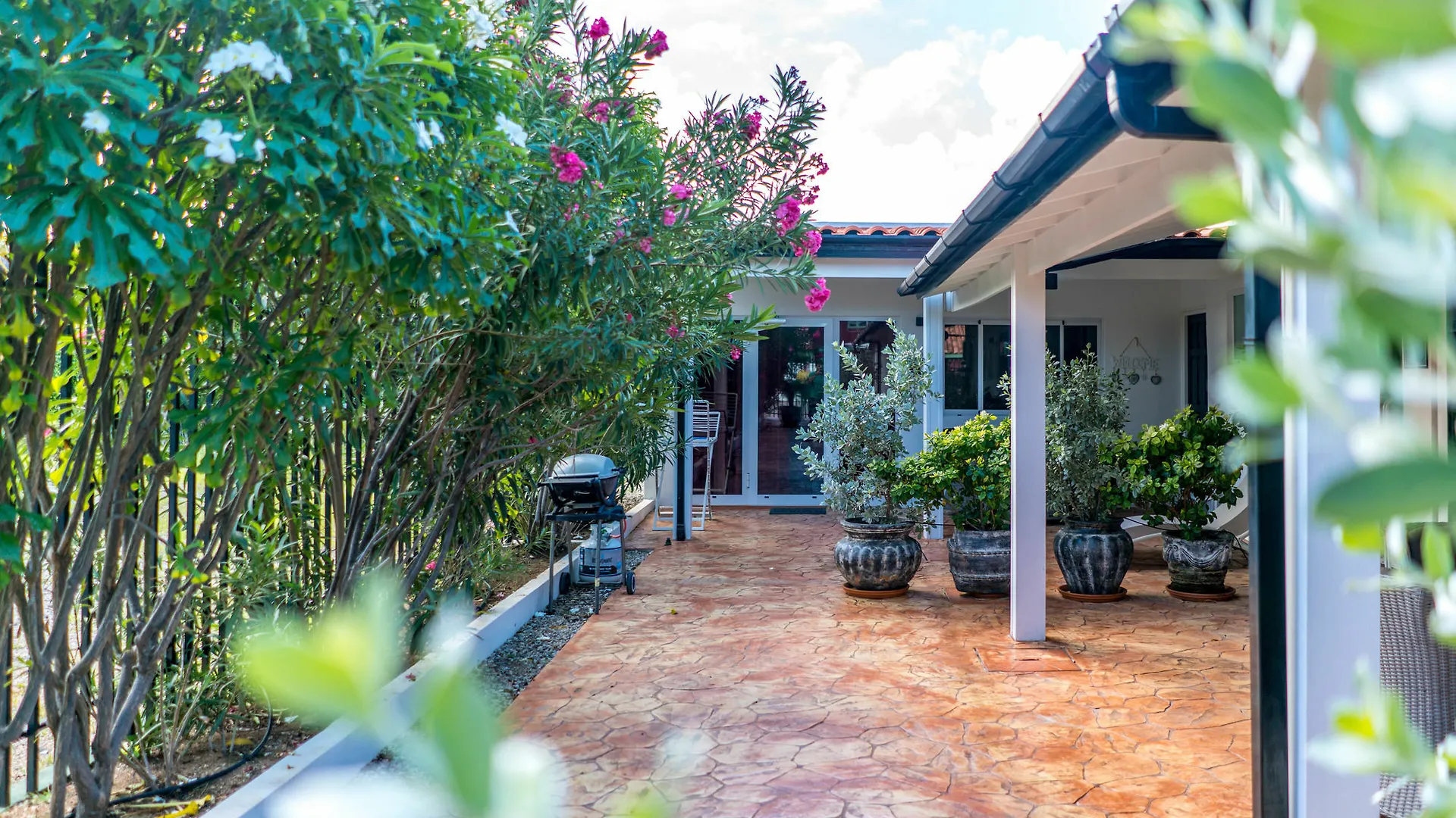Cas Elizabeth Guest House Palm Beach 3*,