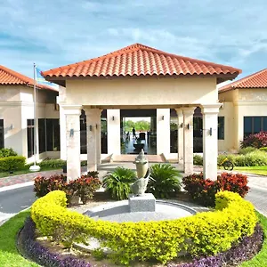 Bocobay Gold Coast Aparthotel
