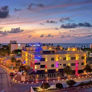 The Cove - - Palm Strip Aparthotel