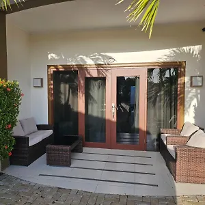 Eagle Cozy Aparthotel