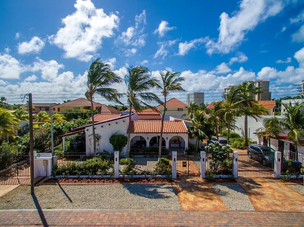 Cas Elizabeth Guest House Palm Beach 3*,  Aruba