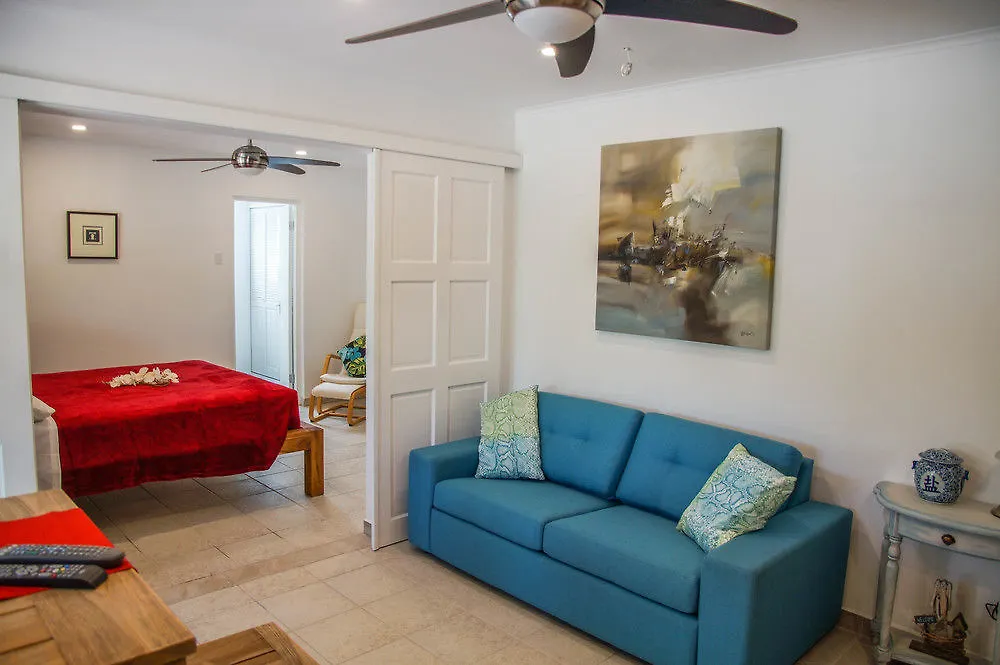 Cas Elizabeth Guest House Palm Beach