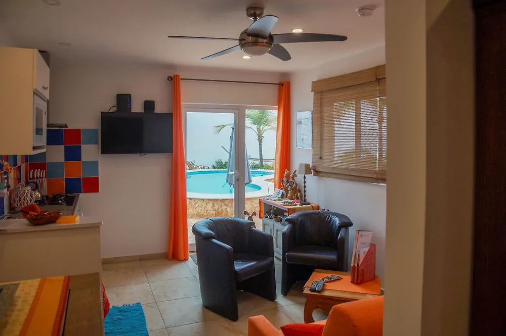 Cas Elizabeth Guest House Palm Beach 3*,