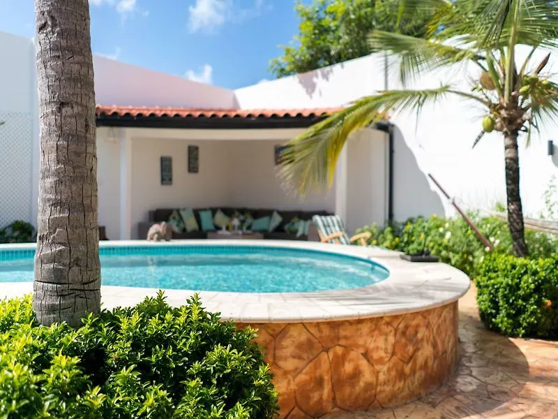 Cas Elizabeth Guest House Palm Beach 3*,  Aruba