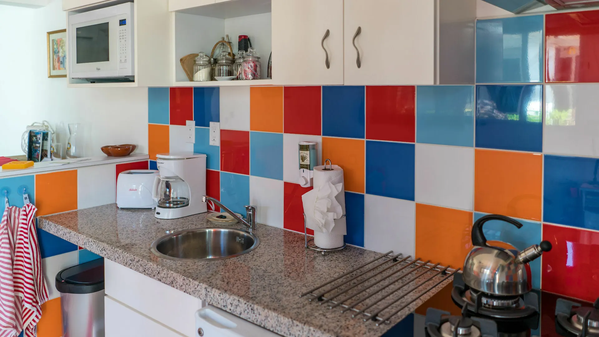 Cas Elizabeth Guest House Palm Beach Aruba