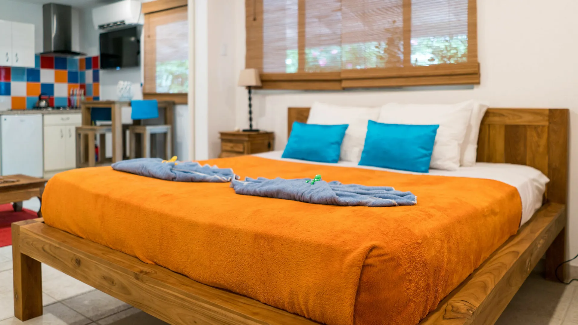 Cas Elizabeth Guest House Palm Beach