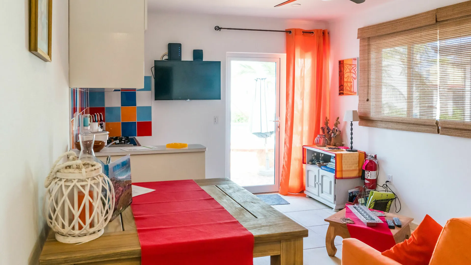 ***  Cas Elizabeth Guest House Palm Beach Aruba